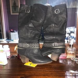 Womens stylish boots